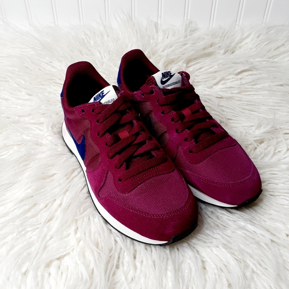 NEW Nike Internationalist True Berry women’s - Picture 3 of 15